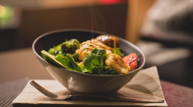 ‘밥 먹으면서 살 뺐다’는 말의 과학 — 혈당 스파이크 줄이는 식사 순서 체크리스트